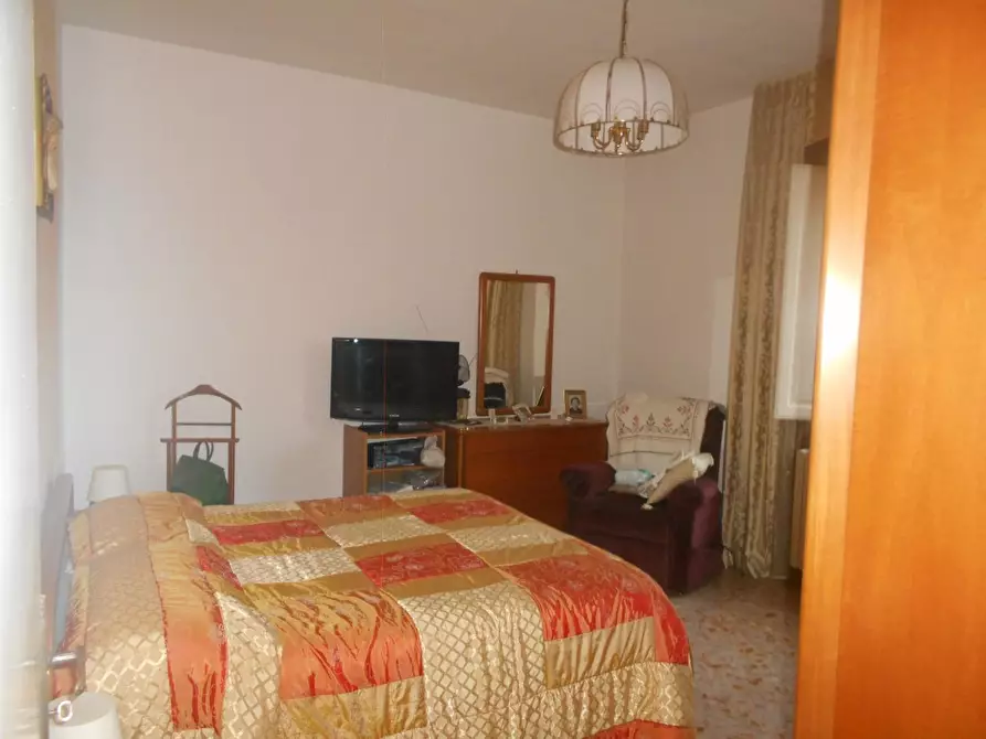 Immagine 11 di Casa bifamiliare in vendita  a Santa Maria A Monte