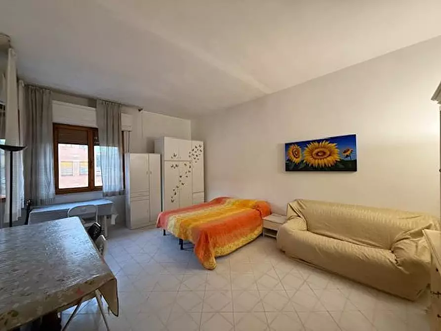 Immagine 16 di Appartamento in vendita  a Siena