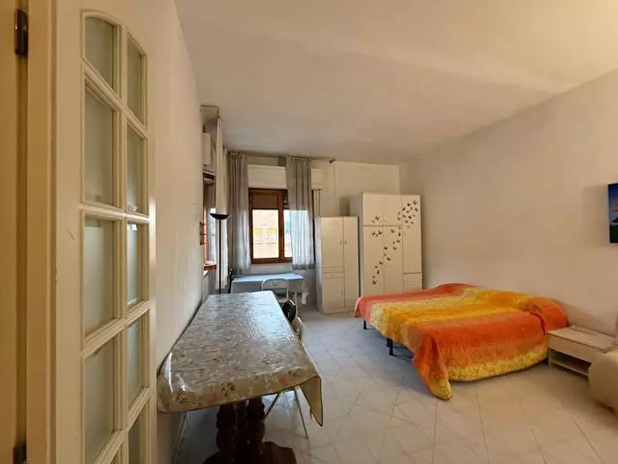 Immagine 15 di Appartamento in vendita  a Siena