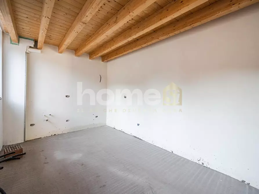 Immagine 5 di Appartamento in vendita  a Scandiano