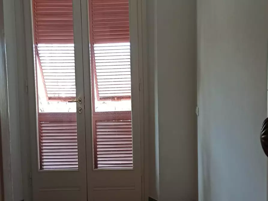 Immagine 14 di Appartamento in affitto  a Lucca