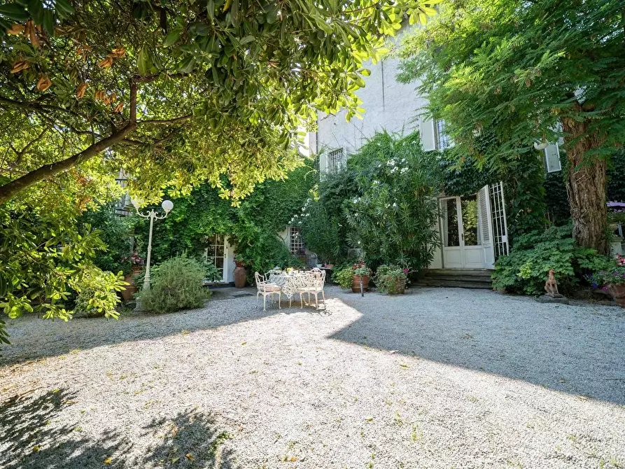 Immagine 45 di Villa in vendita  a Vicopisano