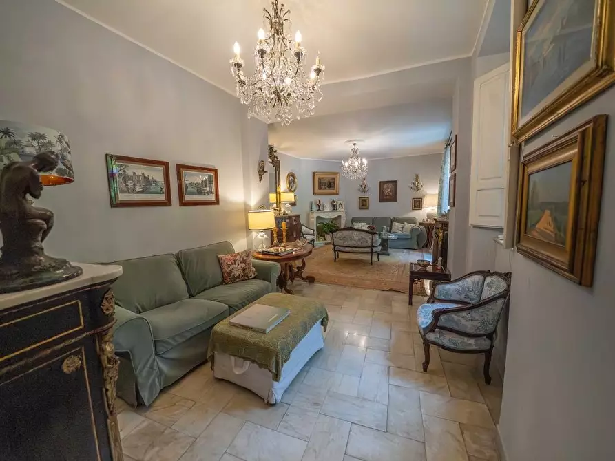 Immagine 4 di Villa in vendita  a Vicopisano