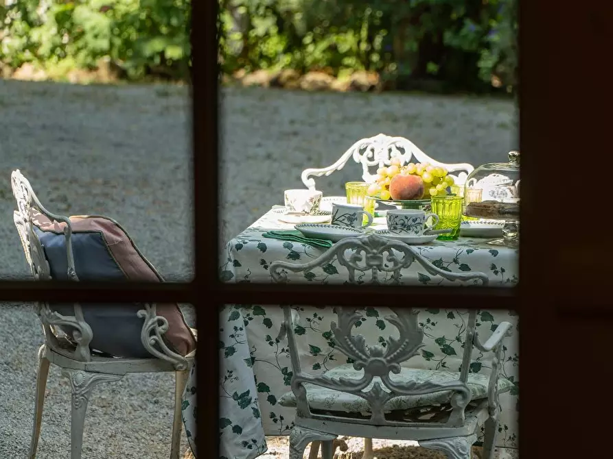 Immagine 44 di Villa in vendita  a Vicopisano