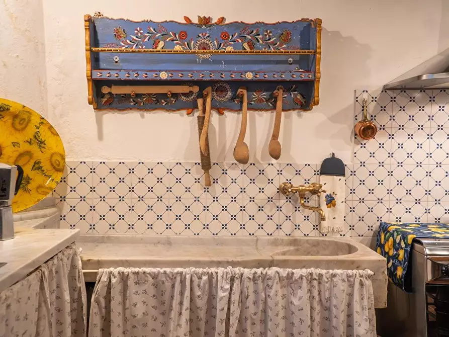 Immagine 33 di Villa in vendita  a Vicopisano