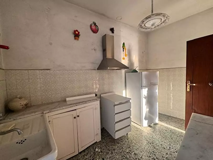 Immagine 7 di Casa bifamiliare in vendita  a Carrara