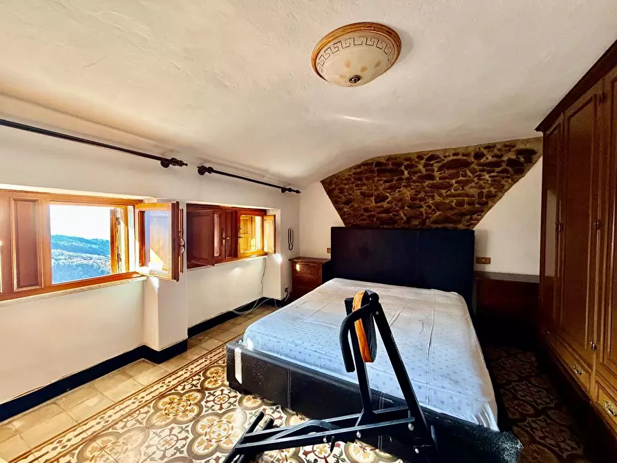 Immagine 18 di Terratetto in vendita  a Massa