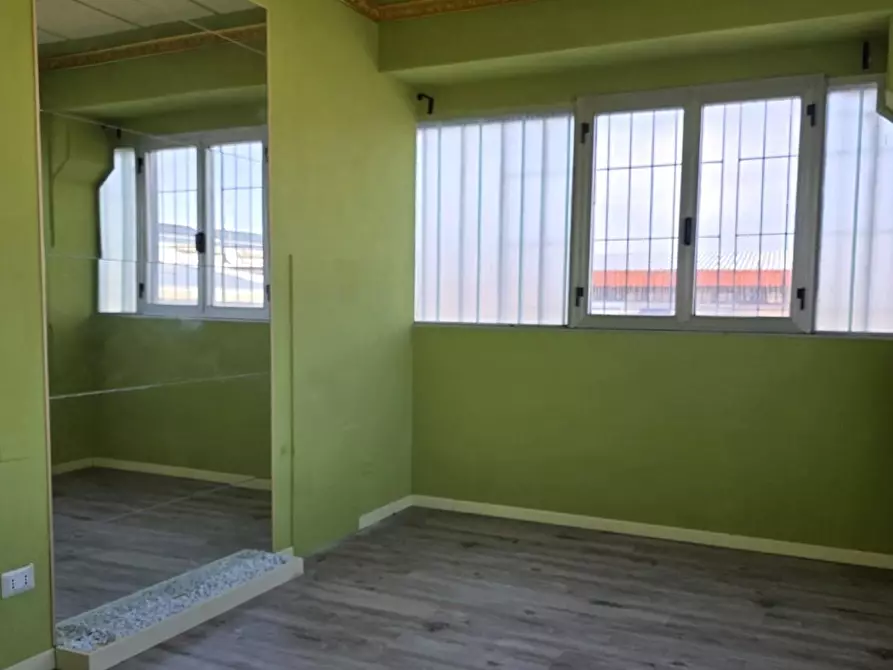 Immagine 7 di Ufficio in vendita  a Pisa