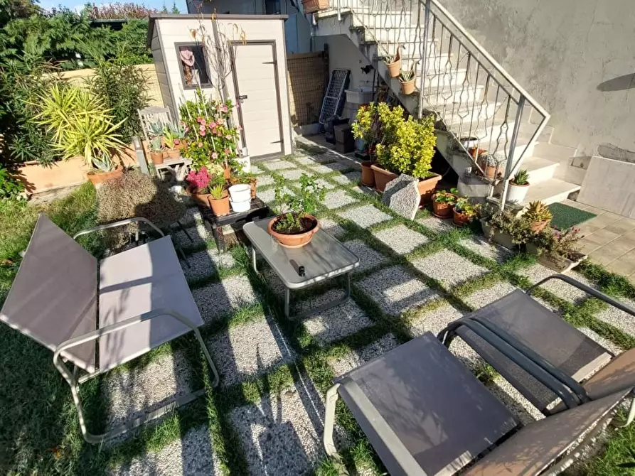 Immagine 9 di Porzione di casa in vendita  a Santa Maria A Monte