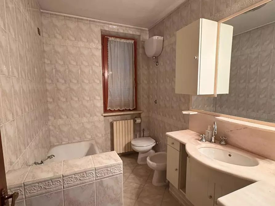 Immagine 12 di Casa bifamiliare in vendita  a Siena