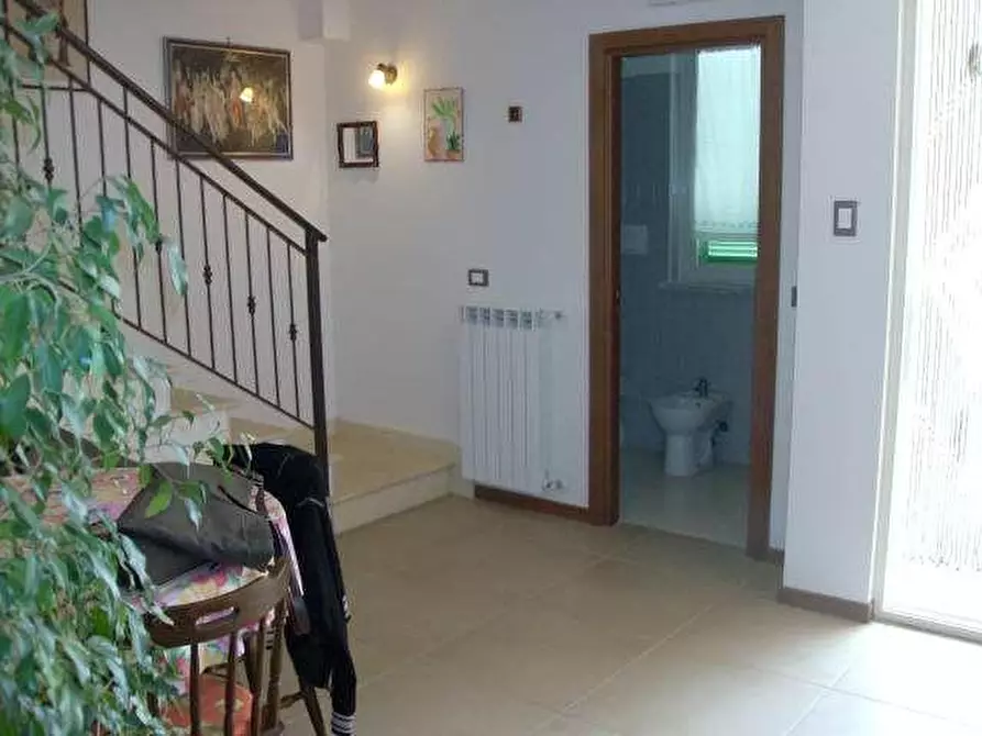 Immagine 2 di Casa semindipendente in vendita  a Fosdinovo