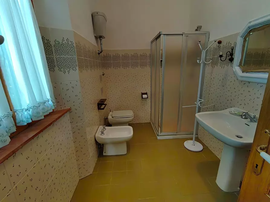 Immagine 19 di Rustico / casale in vendita  a Rosignano Marittimo