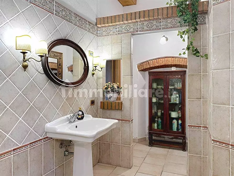 Immagine 22 di Rustico / casale in vendita  a Rosignano Marittimo