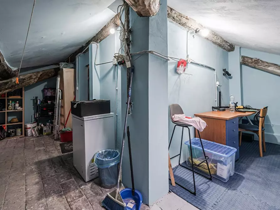 Immagine 31 di Appartamento in vendita  a Reggio Nell'emilia