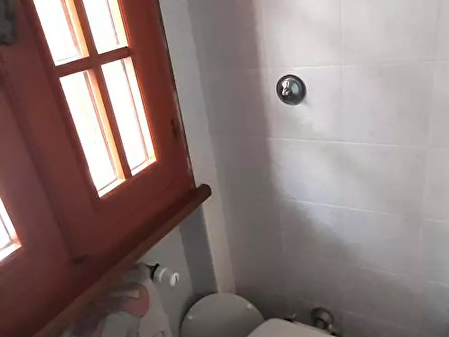 Immagine 52 di Villa in vendita  a Castellina Marittima