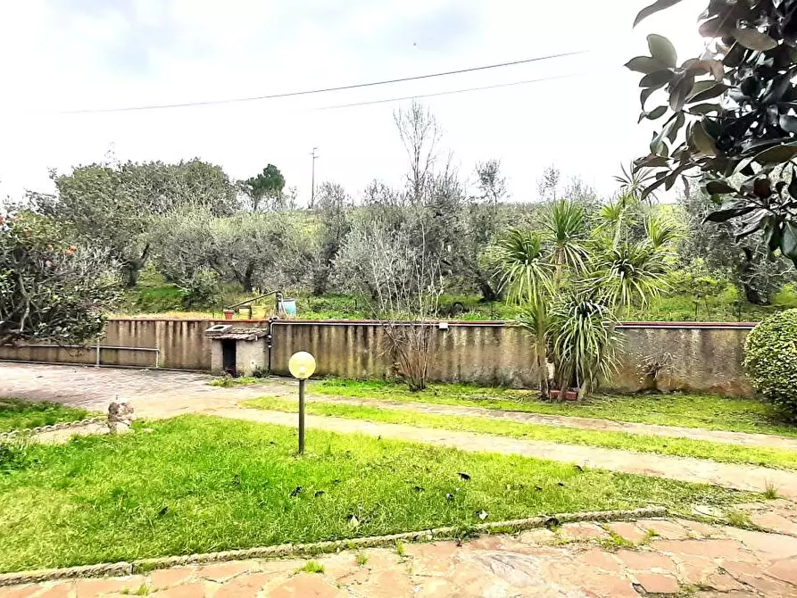 Immagine 56 di Villa in vendita  a Castellina Marittima