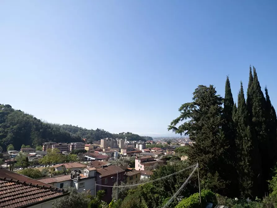 Immagine 53 di Appartamento in vendita  a Carrara