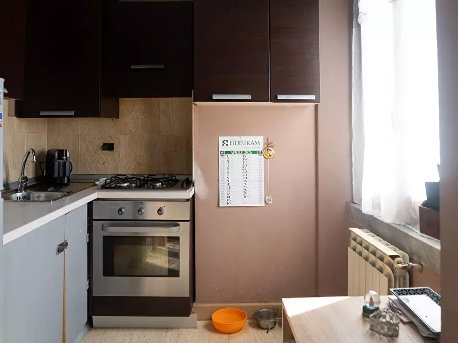 Immagine 19 di Appartamento in vendita  a Carrara