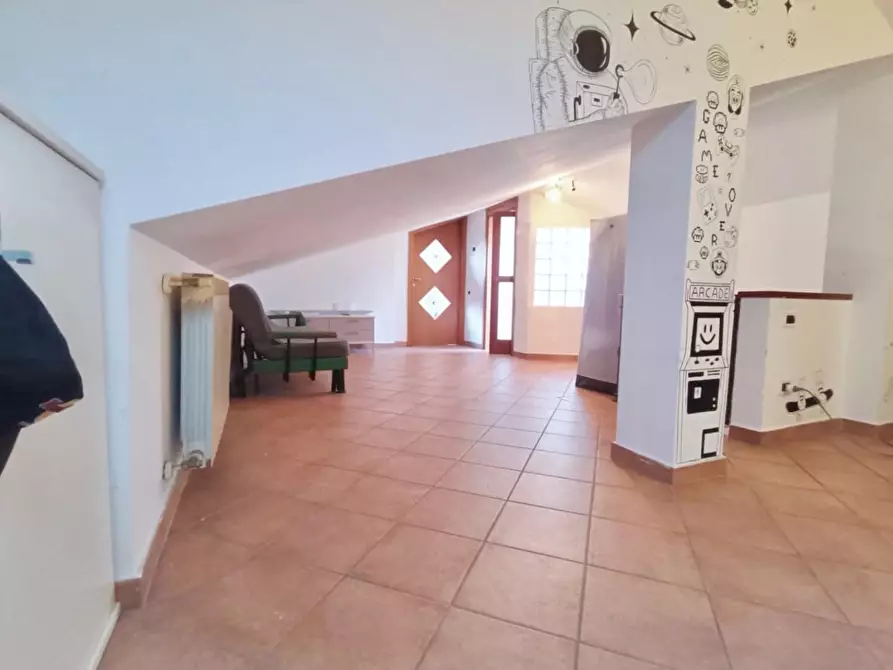 Immagine 13 di Appartamento in vendita  a Massa