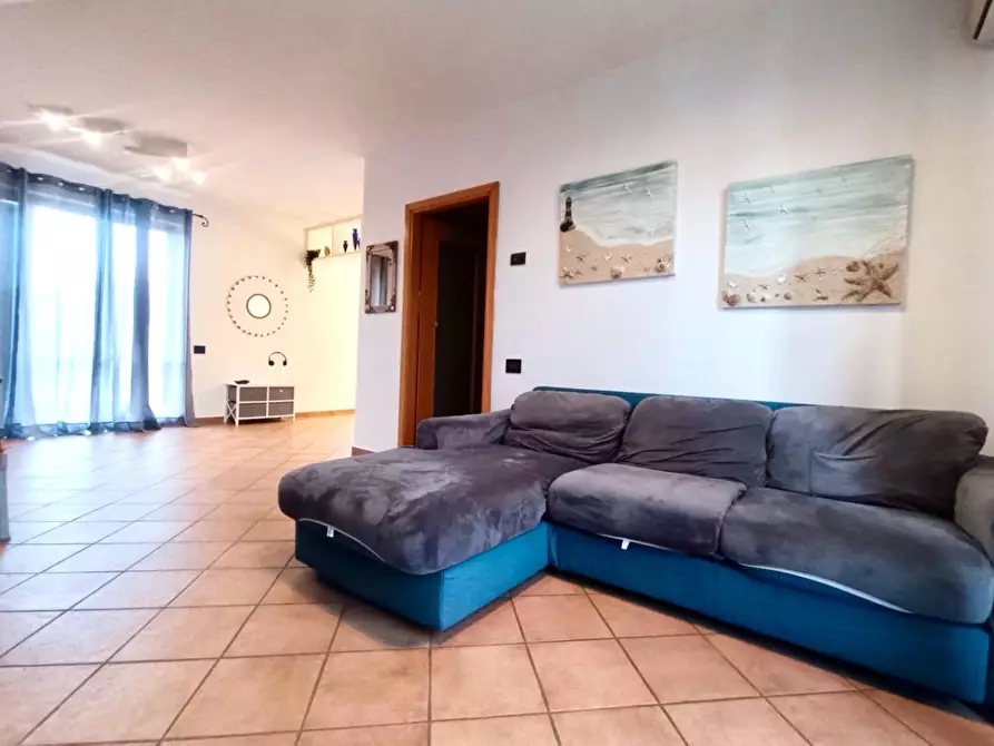 Immagine 4 di Appartamento in vendita  a Massa