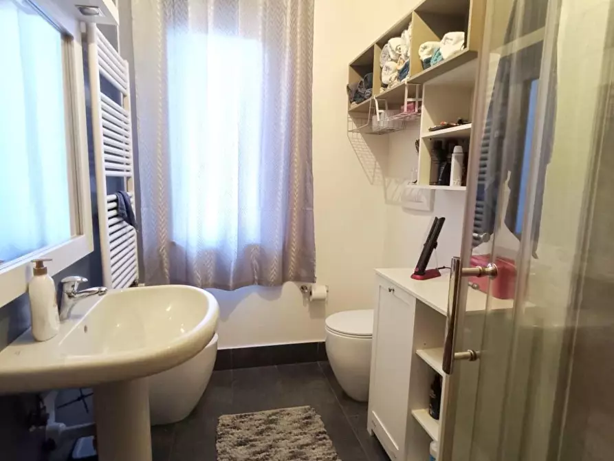 Immagine 23 di Appartamento in vendita  a Massa