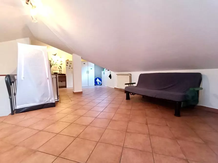 Immagine 21 di Appartamento in vendita  a Massa