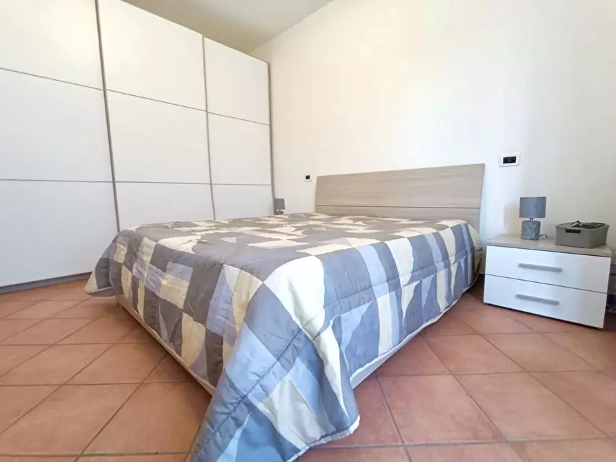 Immagine 14 di Appartamento in vendita  a Massa