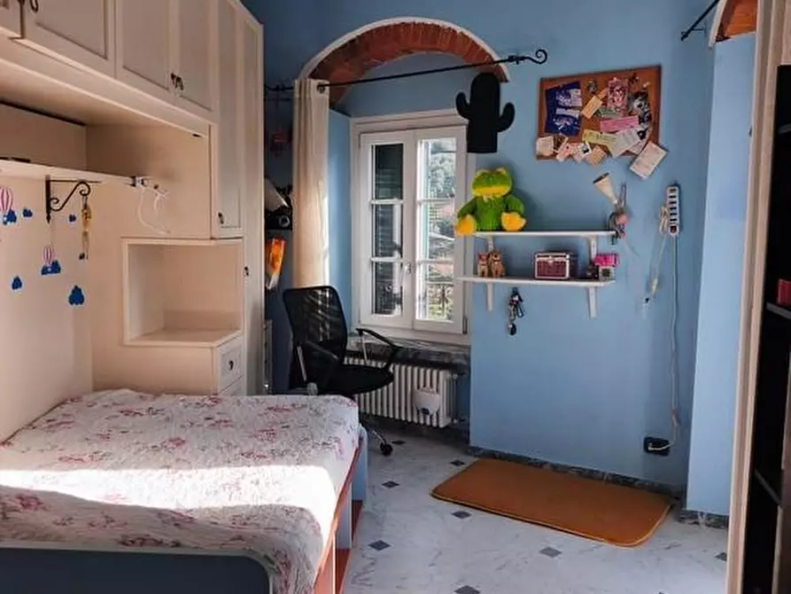 Immagine 8 di Casa semindipendente in vendita  a Carrara