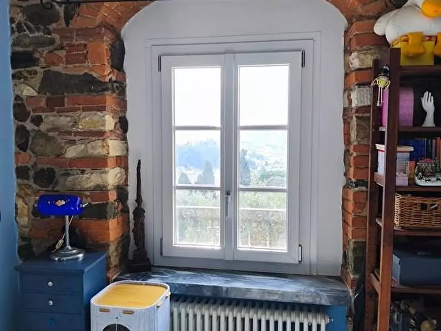 Immagine 9 di Casa semindipendente in vendita  a Carrara