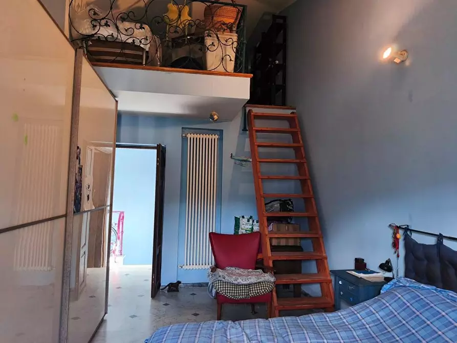 Immagine 15 di Casa semindipendente in vendita  a Carrara