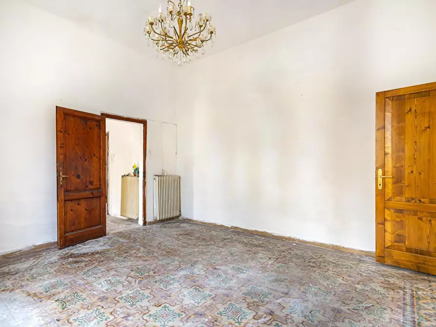 Immagine 11 di Casa indipendente in vendita  a Bientina