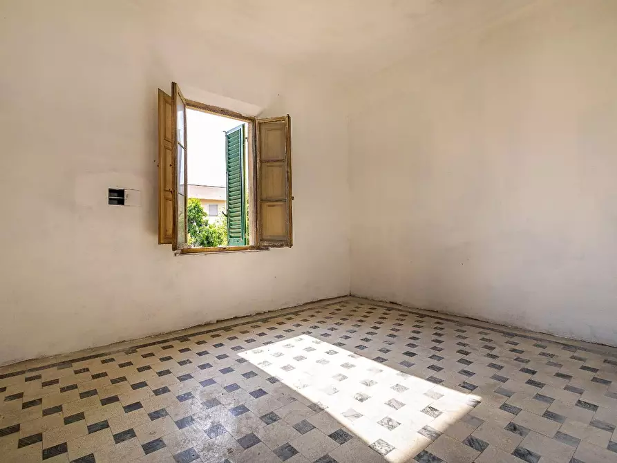 Immagine 21 di Casa indipendente in vendita  a Bientina