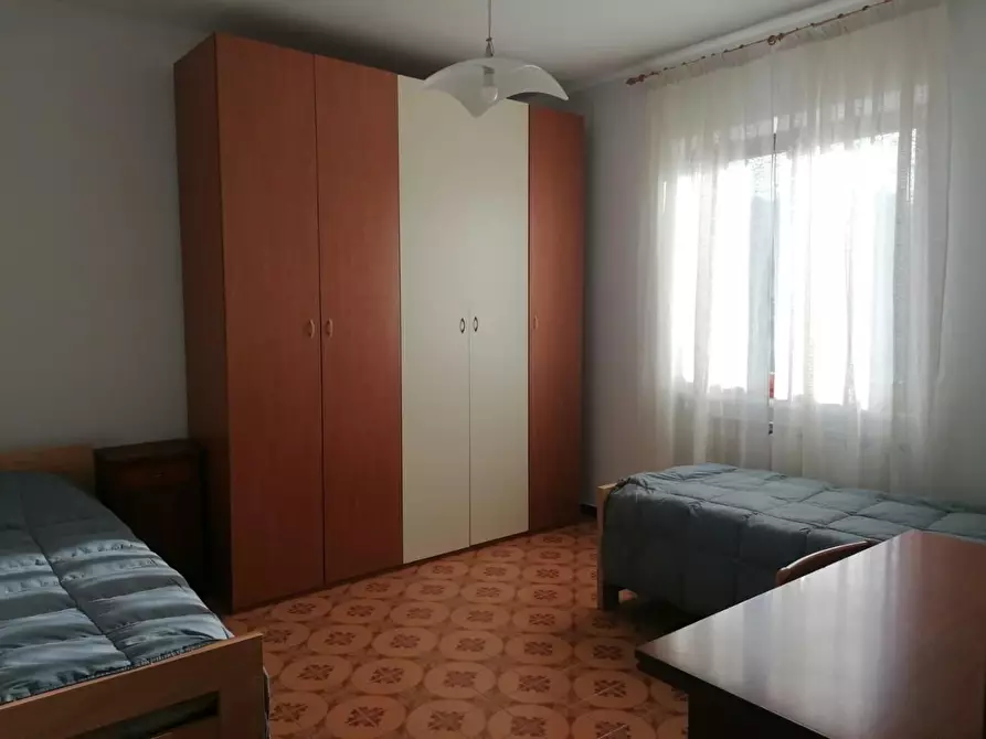 Immagine 9 di Casa semindipendente in affitto  a Carrara