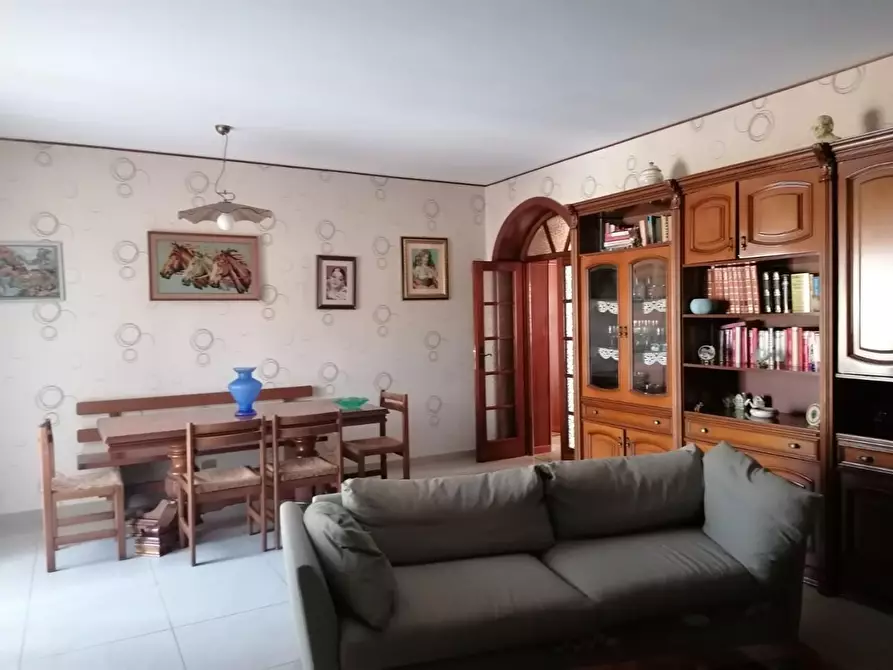 Immagine 8 di Casa semindipendente in affitto  a Carrara