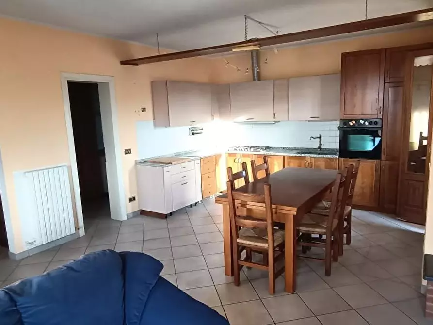 Immagine 2 di Casa bifamiliare in vendita  a San Giuliano Terme