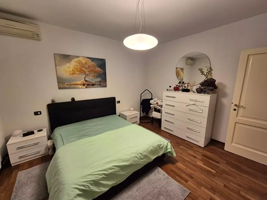 Immagine 11 di Villetta a schiera in vendita  a Capannori