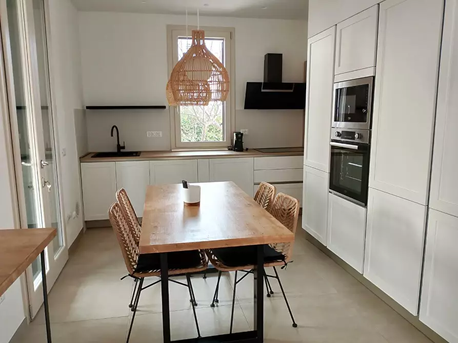 Immagine 1 di Appartamento in affitto  a Rosignano Marittimo