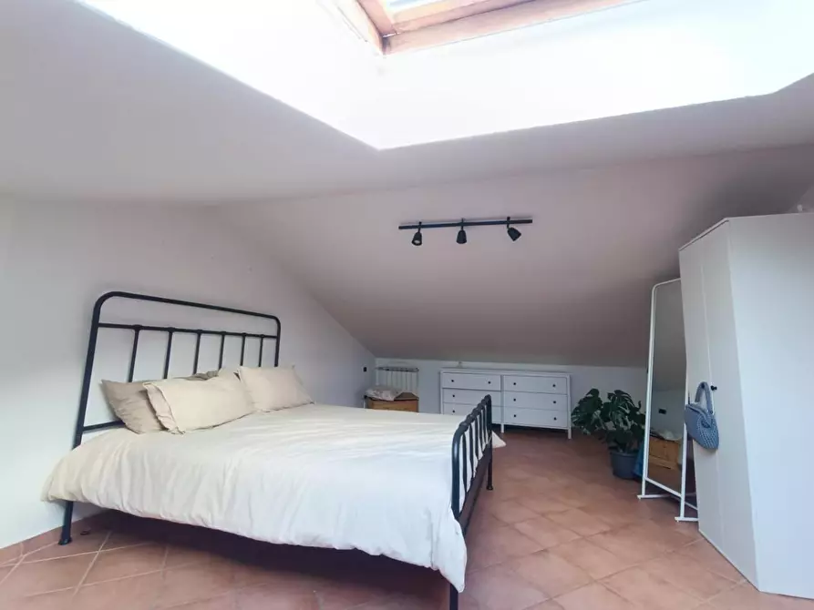 Immagine 13 di Appartamento in vendita  a Massa