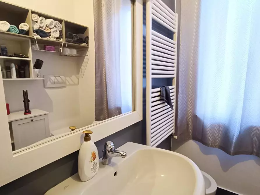 Immagine 24 di Appartamento in vendita  a Massa