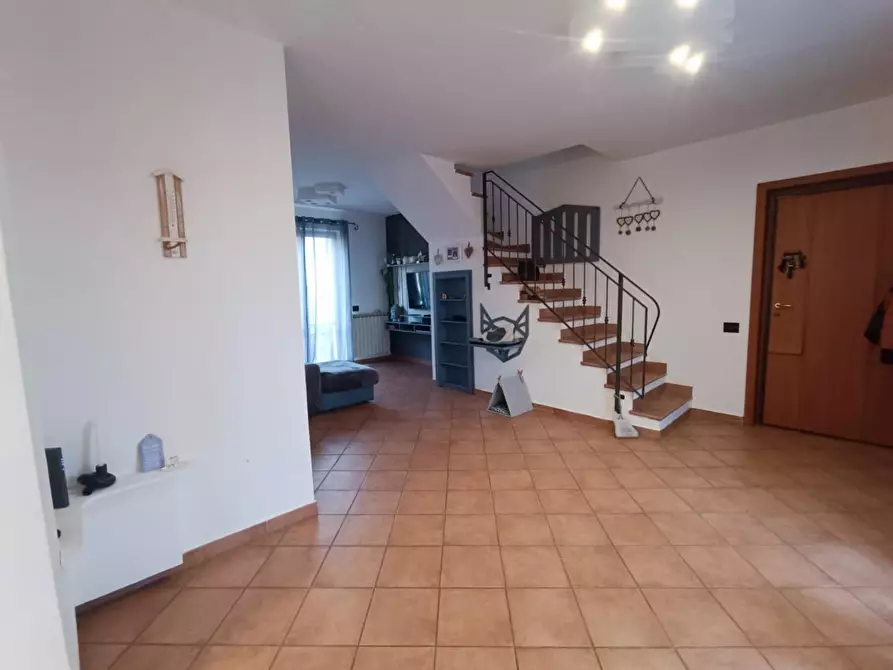 Immagine 10 di Appartamento in vendita  a Massa