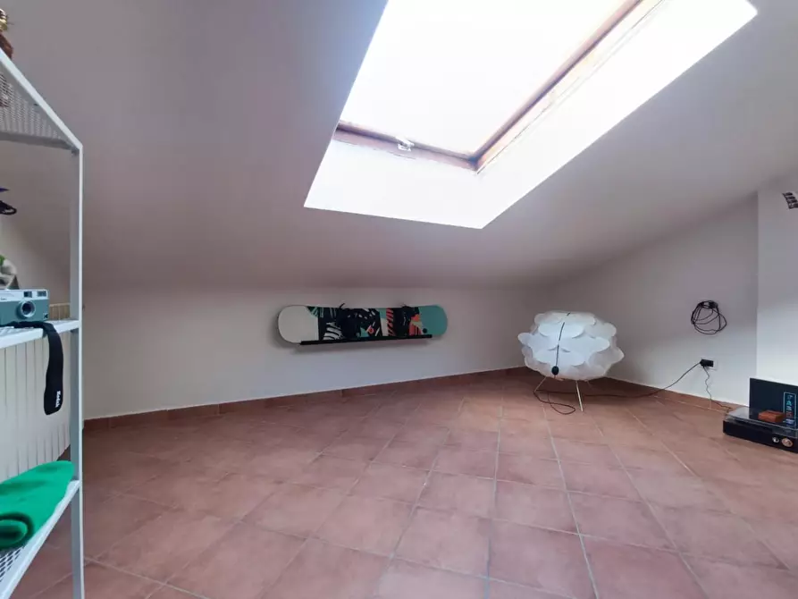 Immagine 17 di Appartamento in vendita  a Massa