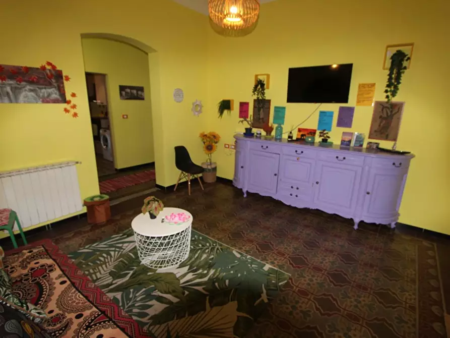 Immagine 2 di Appartamento in vendita  a La Spezia