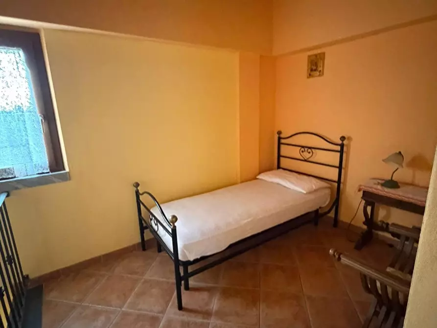 Immagine 8 di Casa indipendente in affitto  a Vezzano Ligure