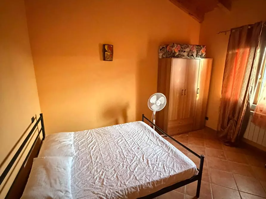 Immagine 9 di Casa indipendente in affitto  a Vezzano Ligure