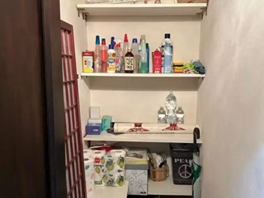 Immagine 5 di Porzione di casa in vendita  a Siena