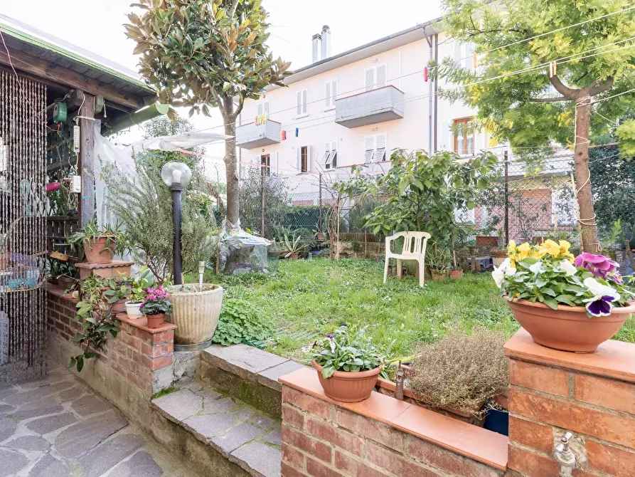 Immagine 44 di Villetta a schiera in vendita  a Empoli