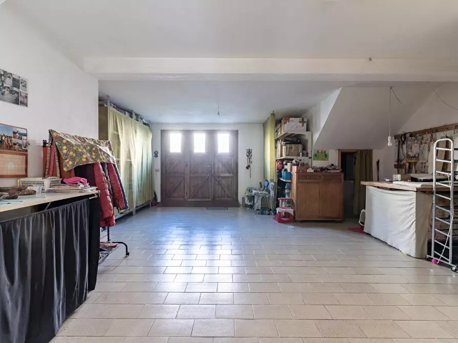 Immagine 38 di Villetta a schiera in vendita  a Empoli