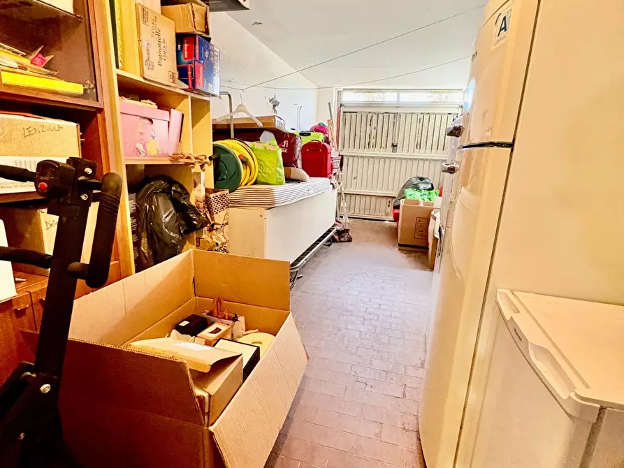 Immagine 47 di Appartamento in vendita  a Colle Di Val D'elsa