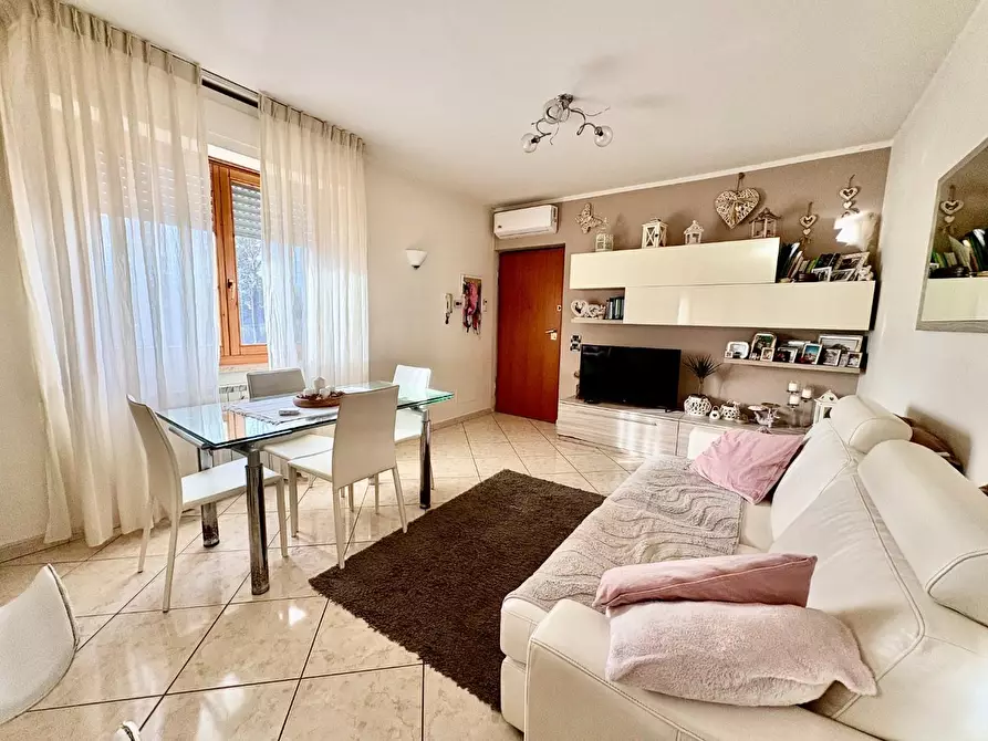 Immagine 6 di Appartamento in vendita  a Colle Di Val D'elsa