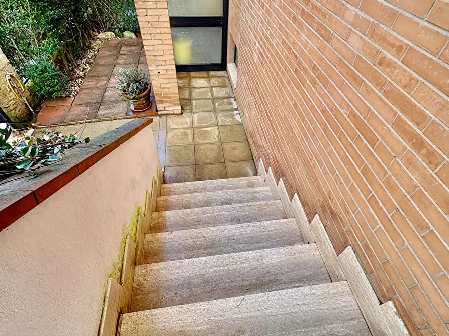 Immagine 42 di Appartamento in vendita  a Colle Di Val D'elsa